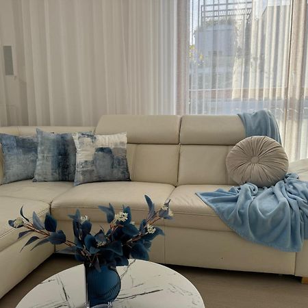 Blue Seaside Apartment Гданьск Экстерьер фото